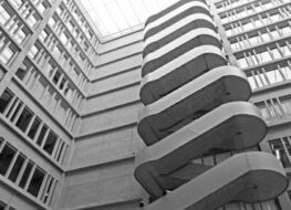 015 - treppenhaus West